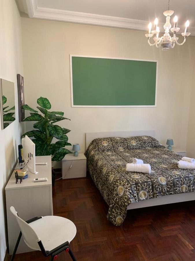 Apartament Dimora Di Maury A Due Passi Dai Trasporti E Da Ballaro パレルモ エクステリア 写真