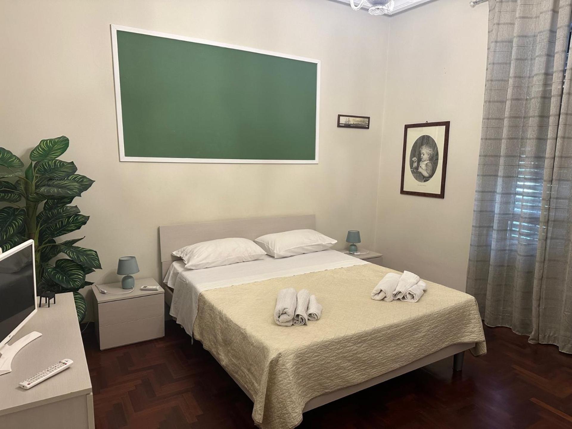 Apartament Dimora Di Maury A Due Passi Dai Trasporti E Da Ballaro パレルモ エクステリア 写真