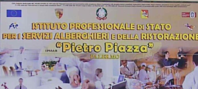 Apartament Dimora Di Maury A Due Passi Dai Trasporti E Da Ballaro パレルモ エクステリア 写真